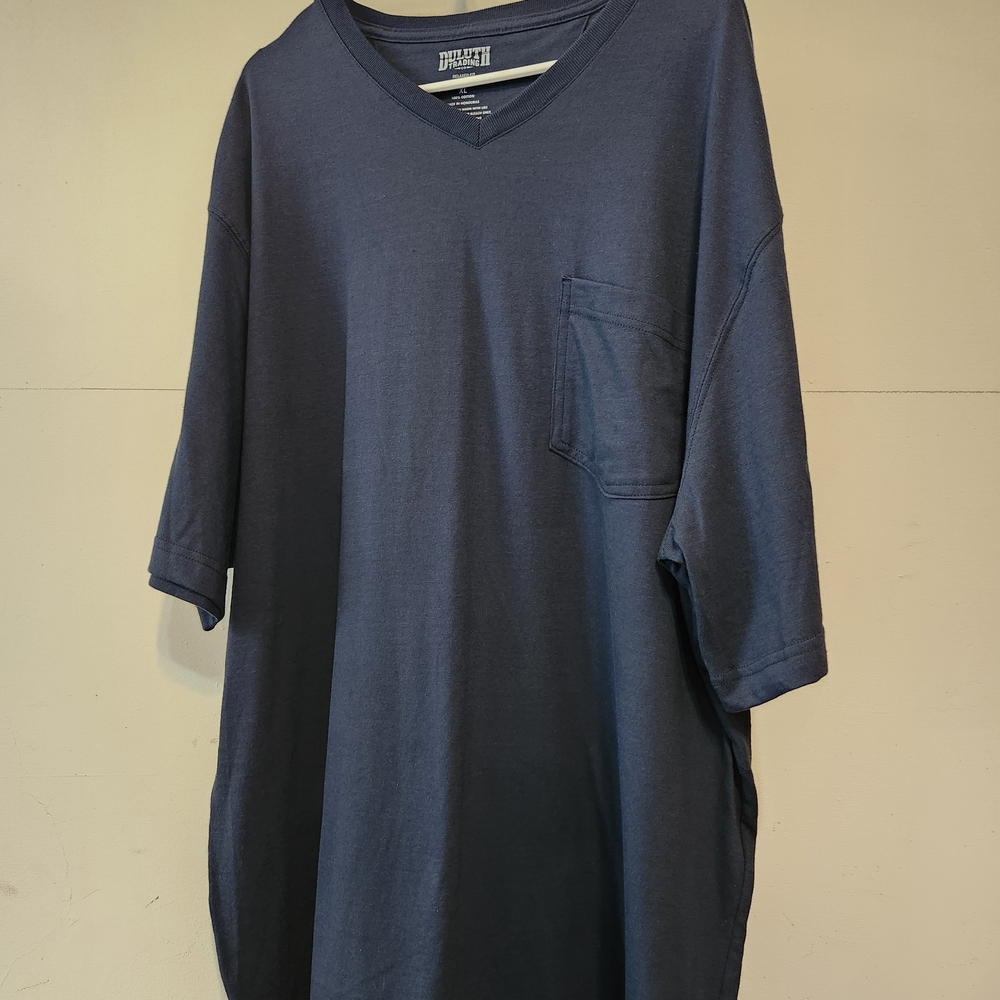 Duluth Trading Co Navy V-Neck Tee